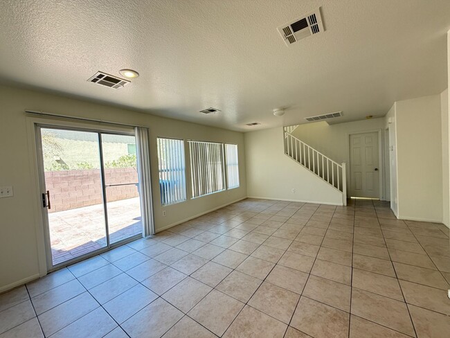 Building Photo - 5038 W Desert Dandelion Ct