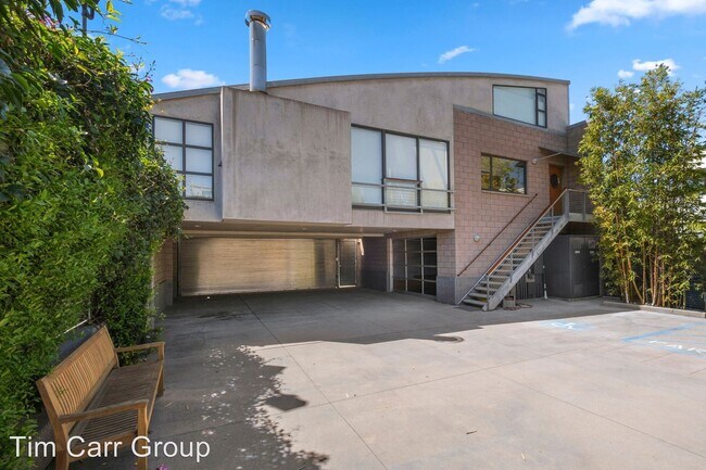 Building Photo - 2408-2410 Newport Blvd