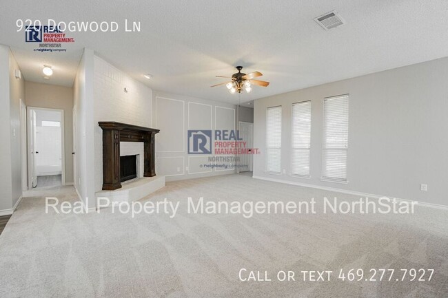 Building Photo - 920 Dogwood Ln