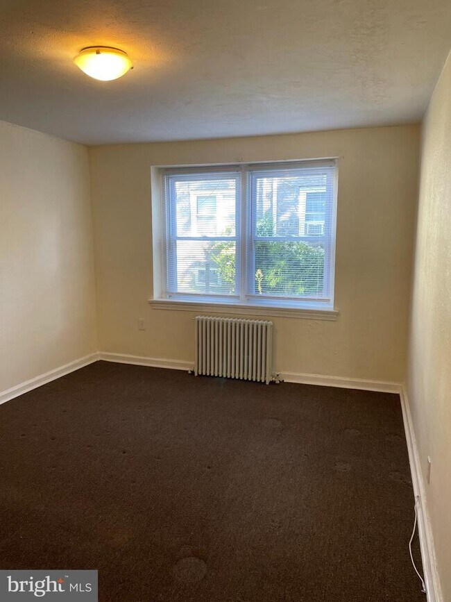 Building Photo - 67 Nyack Ave