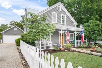 Foto principal - Cozy 3-Bedroom Retreat with Spacious Livin...