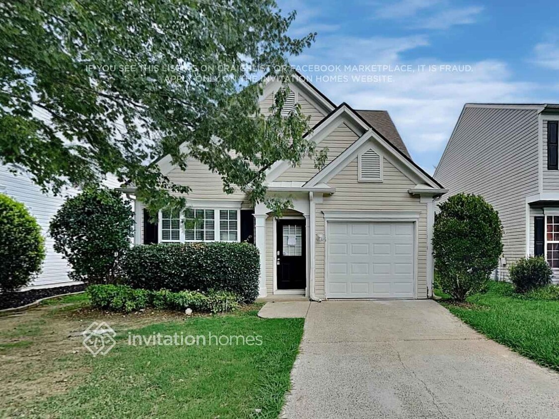 Primary Photo - 1609 Heyford Cir NW