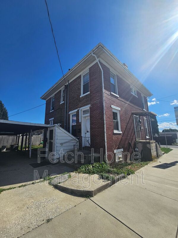 Building Photo - 143 N Albemarle St