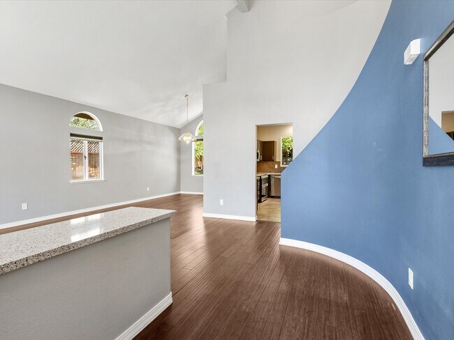 Entry way - 3890 Aspendale Ct