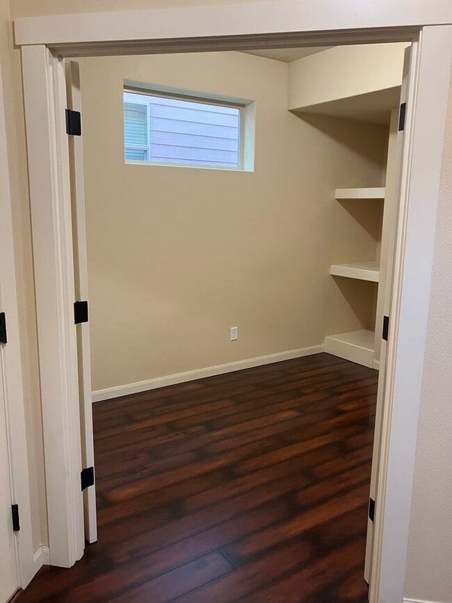 Foto del edificio - Beautiful Craftsman Style Home in Felida - 3 Bedroom/2.5 Bath - Available for showing on 3/30!