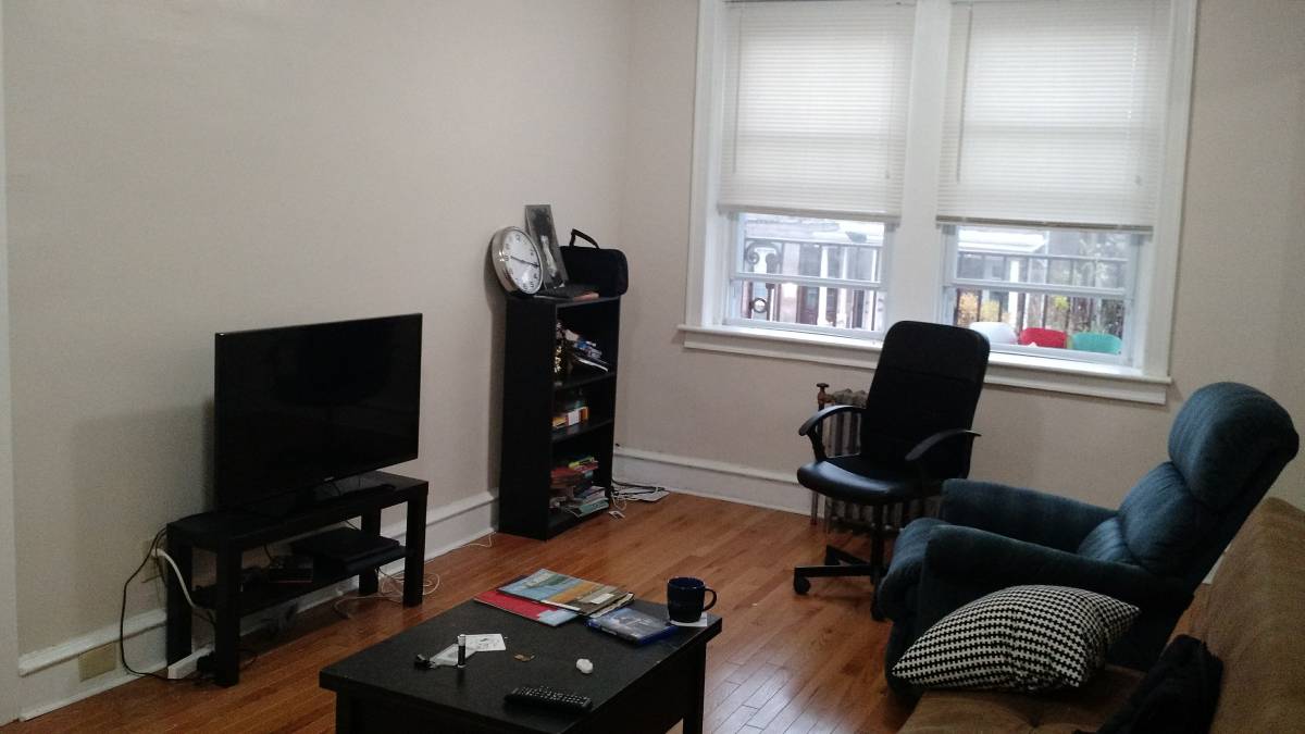 Foto principal - 4209 Chester Ave