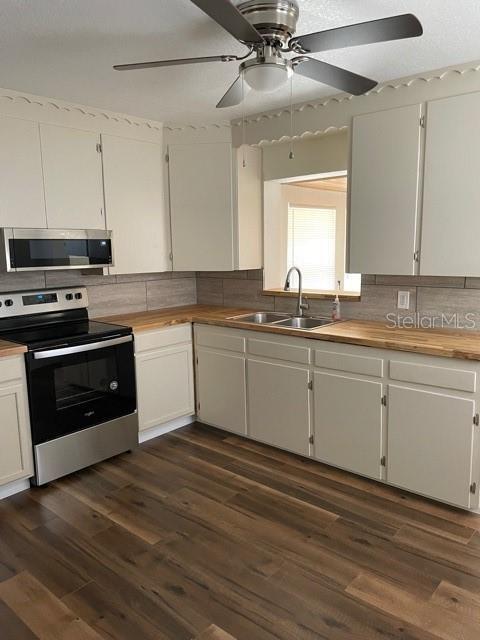 Foto del edificio - 4083 30th Ave N