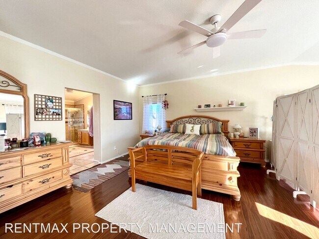 Building Photo - 5 br, 3 bath House - 1123 PORT SUNLIGHT CT