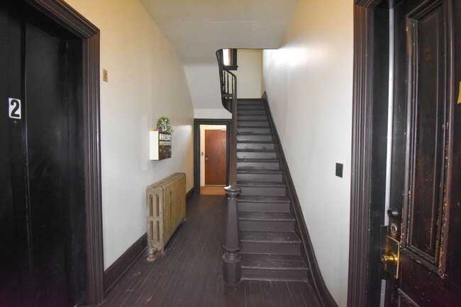 Building Photo - RTSA312