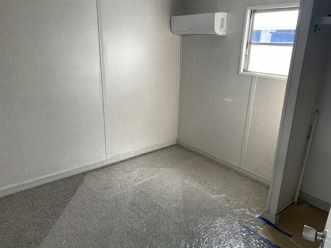 Building Photo - 13 Eustis Rd