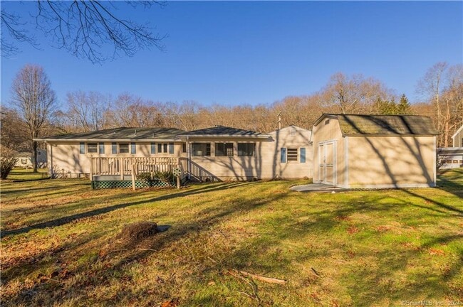 Building Photo - 1096 Peck Ln