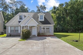 Building Photo - 3194 Sawtooth Dr