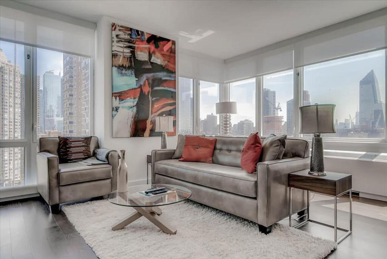 Foto principal - 605 W 42nd St