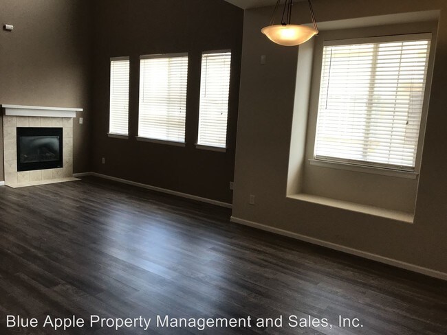 Building Photo - 2 br, 2 bath House - 10570 Parkington Ln #D32