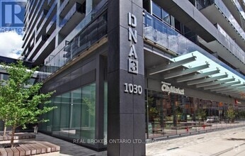 Building Photo - 1030-L1030 King St W