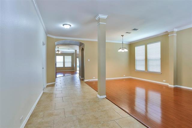 Building Photo - 15529 Landing Creek Ln