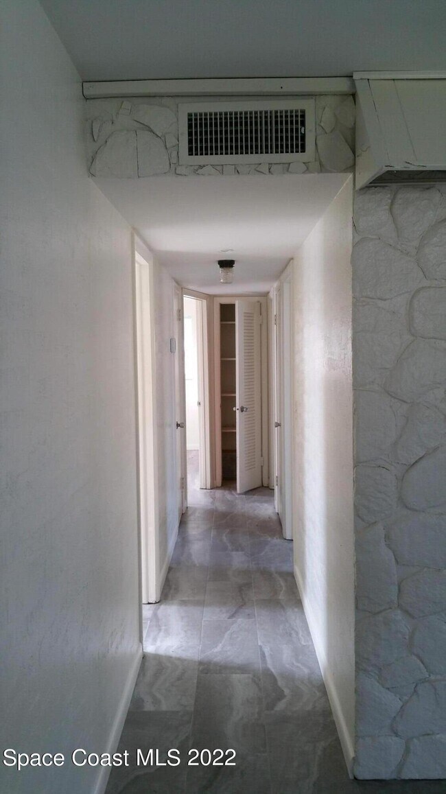 Foto del edificio - 1888 Glenwood Dr