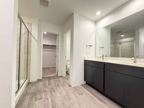 Building Photo - 2913 Willow Gulch Wy