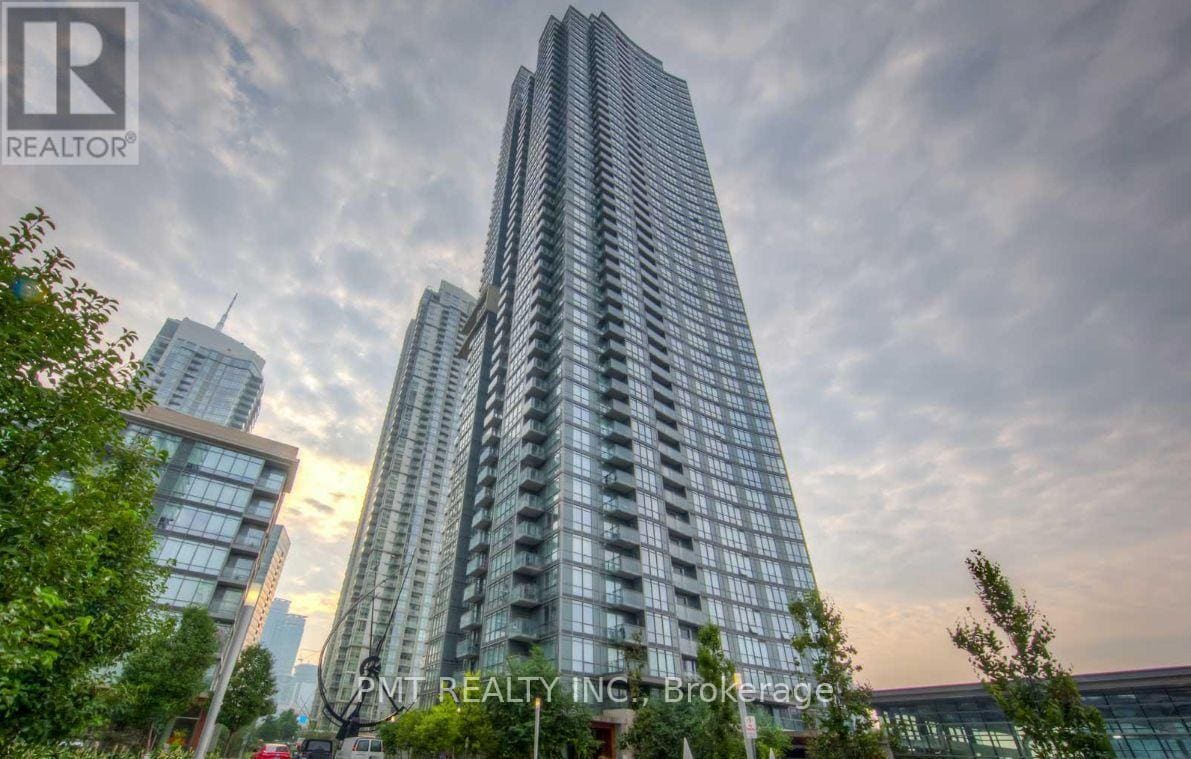 Photo principale - 11-1511 Brunel Ct