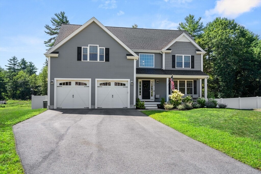 Foto principal - 16 Ironwood Rd
