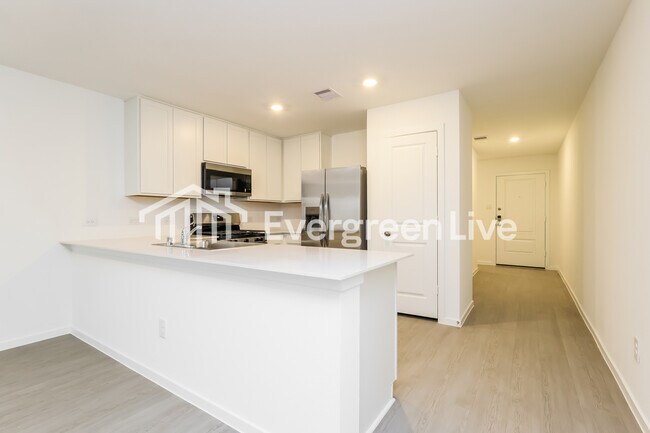 Building Photo - 10813 Bird Of Paradise Ln