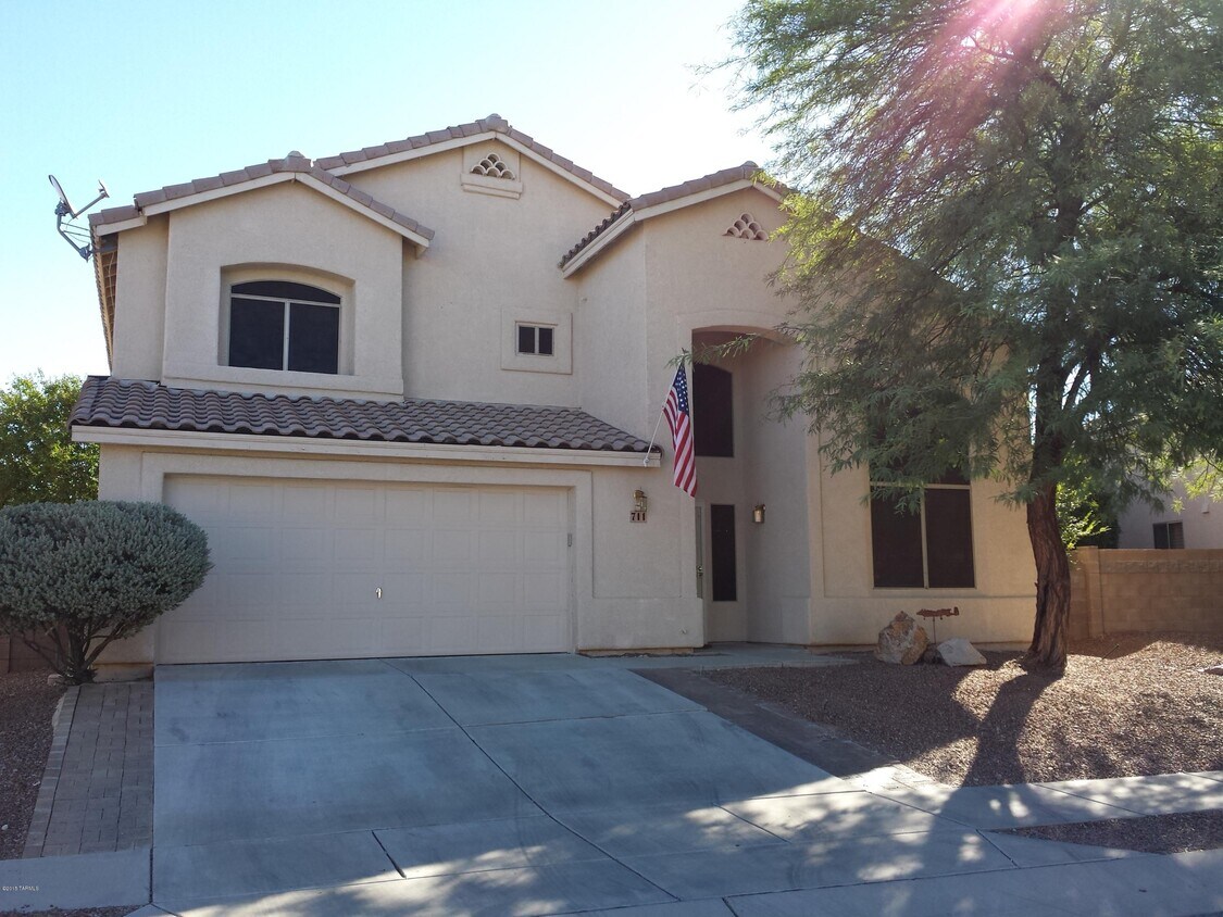 711 S Smokey Mountains Rd, Tucson, AZ 85748 House Rental in Tucson