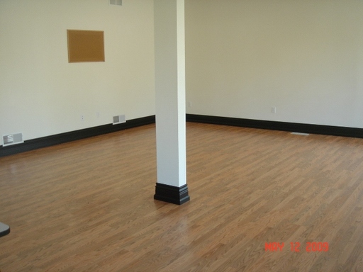 Building Photo - 230 S Main St