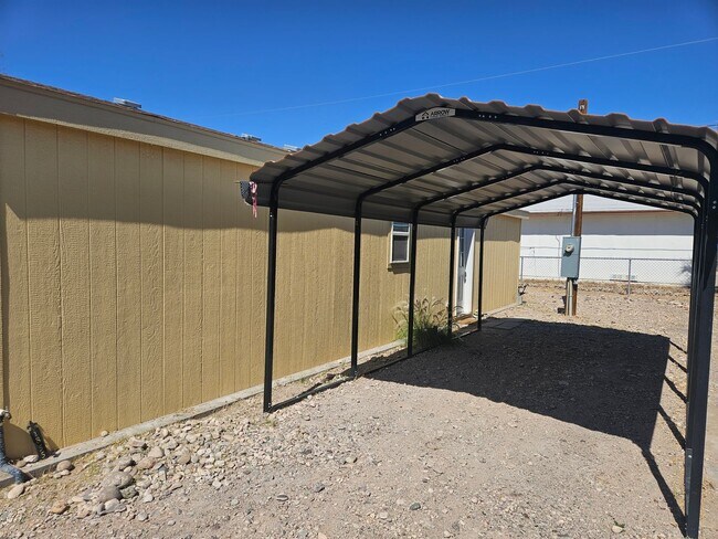 Foto del edificio - Very cute 3 bed/2 bath manufactured home w...