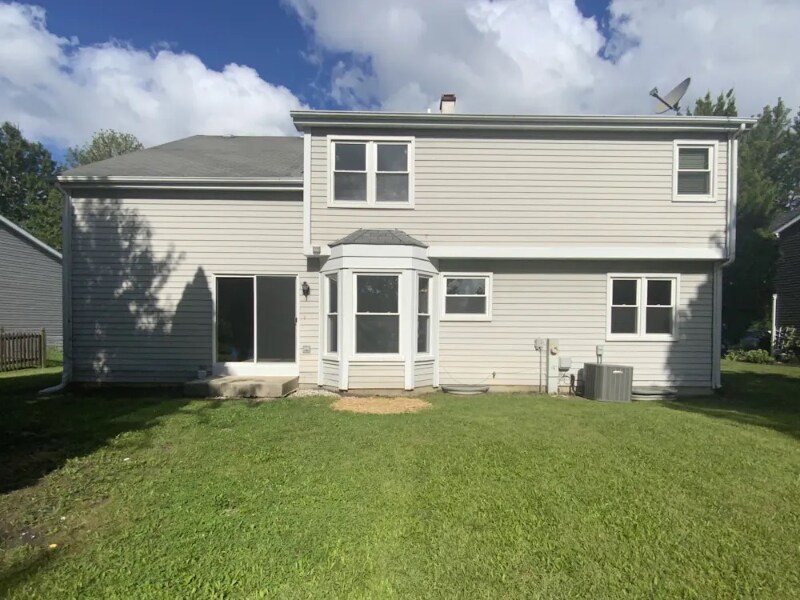 Primary Photo - 131 Brookwood Ln E