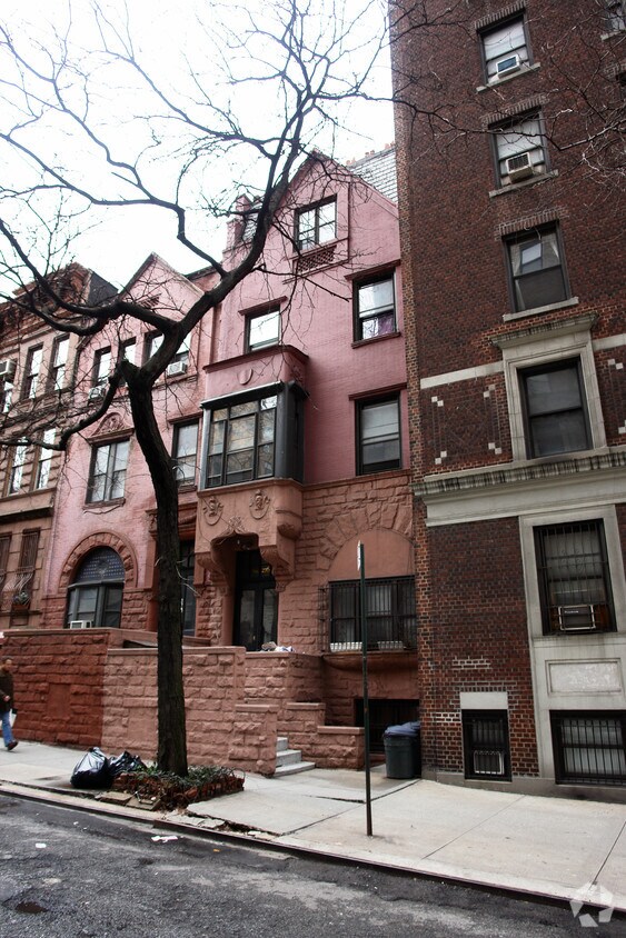 Primary Photo - 276 W 71st St