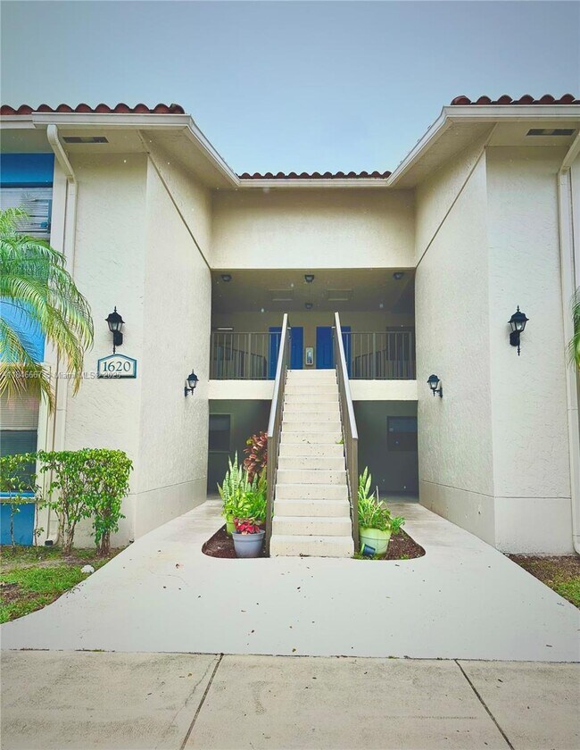 Foto del edificio - 1620 Balfour Point Dr