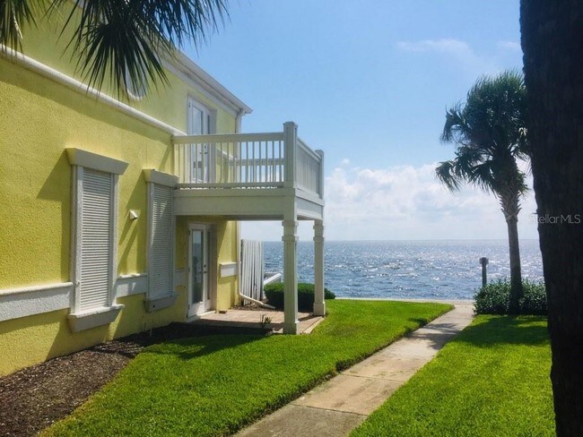 Foto del edificio - 5260 Coquina Key Dr SE