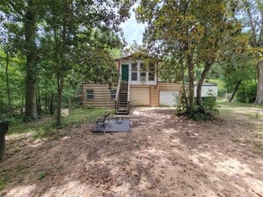 Building Photo - 13200 Young Sam Rd