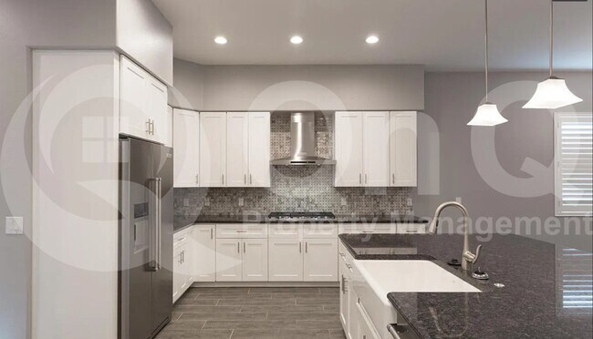 Foto del edificio - 1028 E Curry Rd