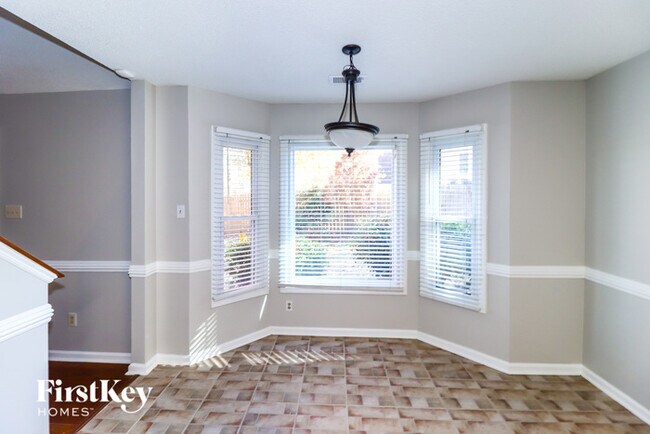 Foto del edificio - 8824 Bredbury Cove E