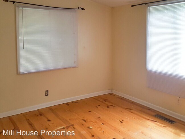 Building Photo - 4 br, 2 bath House - 142 Lincoln Lane