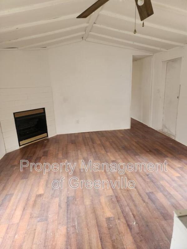 109 Reeves Dr, Fountain Inn, SC 29644 House Rental in Fountain Inn, SC