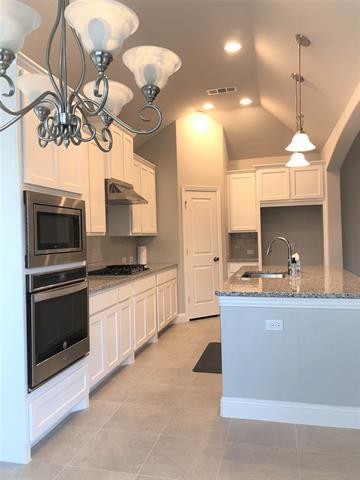 Foto del edificio - 2020 Overton Park Dr