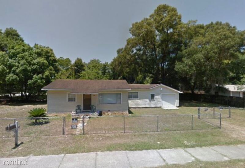 Foto principal - 2 br, 1 bath House - 2414 NE 12th Court