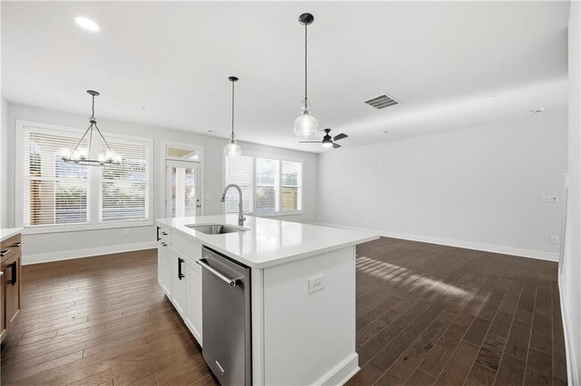 Building Photo - 1244 Winterhaven Dr