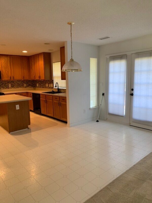 Building Photo - 1707 Prism Pl