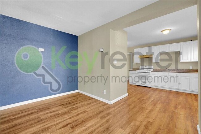 Foto del edificio - 3100 1st Ave