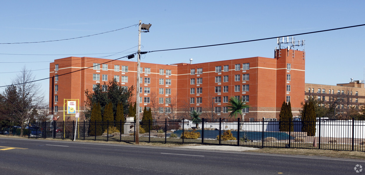 Foto del edificio - Deptford Park Apartments