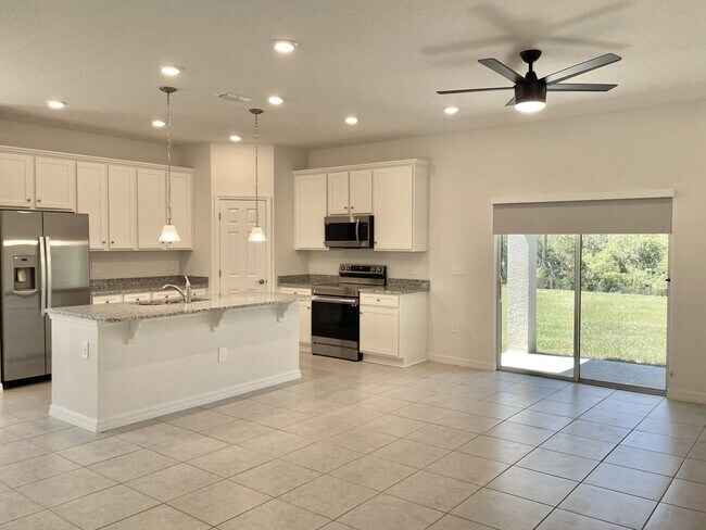 Building Photo - 4070 Heath Pl