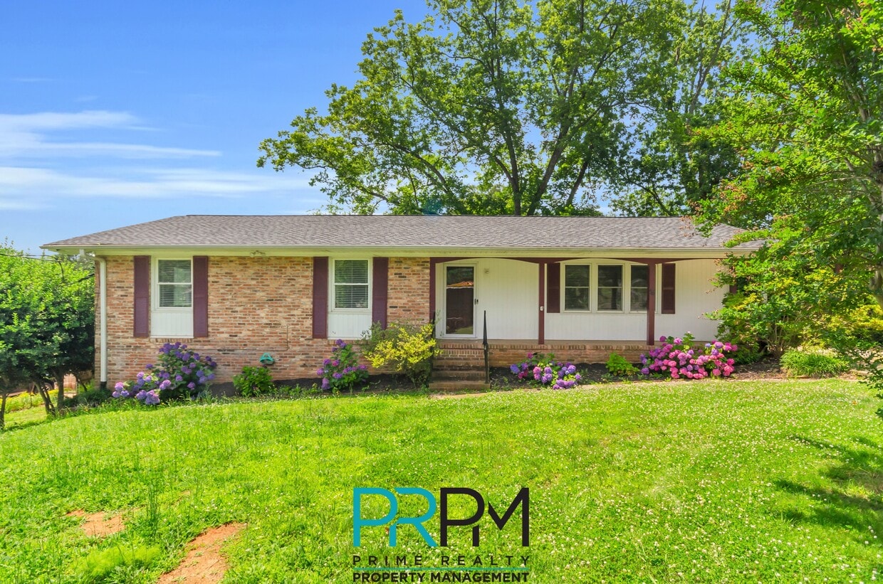 Photo - 16 State Rd S-23-429 (Greenville, SC)