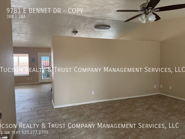 Building Photo - 9781 E Bennett Dr