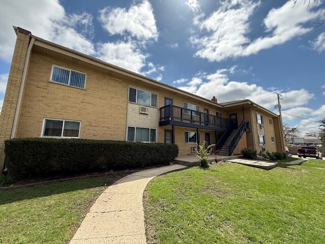 Photo - 593 Park Plz Apartment