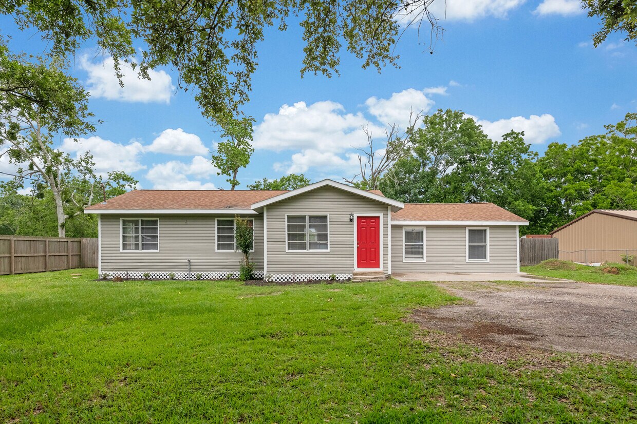 1216 Gifford Rd, Angleton, TX 77515 House Rental in Angleton, TX