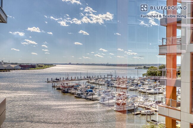 Foto del edificio - 2121 First Street Southwest-GO FL6-ID345