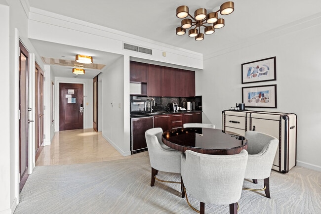 Foto del edificio - 4391 Collins Ave